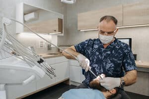What To Watch For When Choosing A Local Dentist