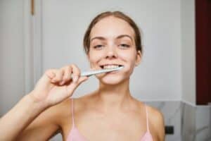 Oral Hygiene Routine for Healthier Teeth