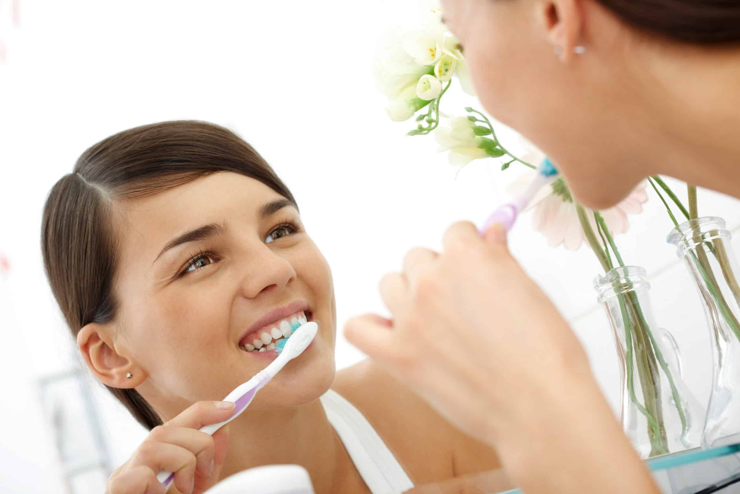 Daily Habits That Keep Your Teeth Healthy